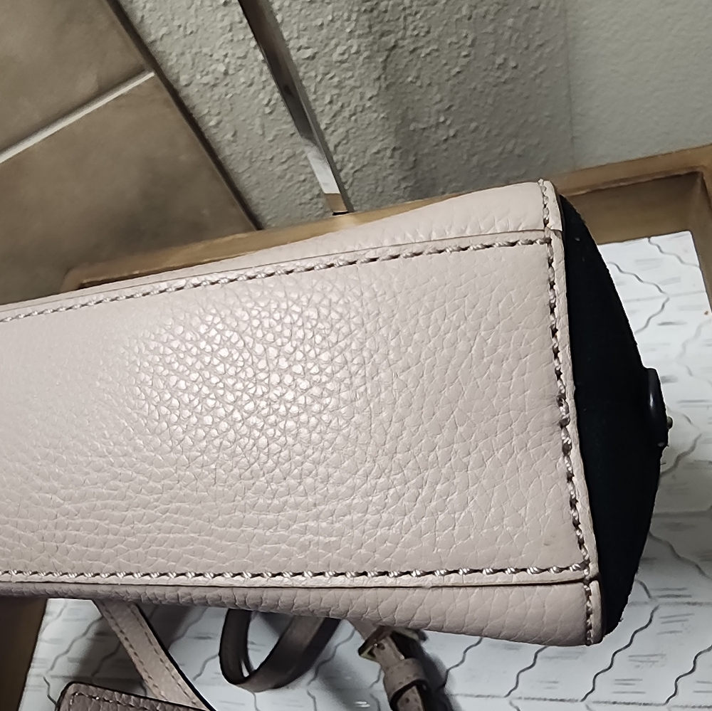 GUC Kate Spade Kay Street Felix Mini Tote Crossbody - Picture 8 of 15